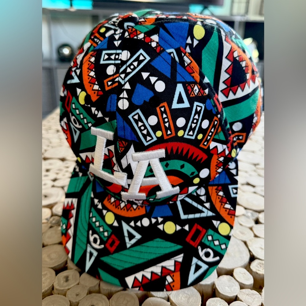 Colorful Geometric Pattern Hat - image 3